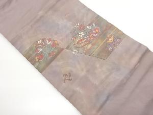 引箔変わり横段に孔雀・草花模様織出し名古屋帯